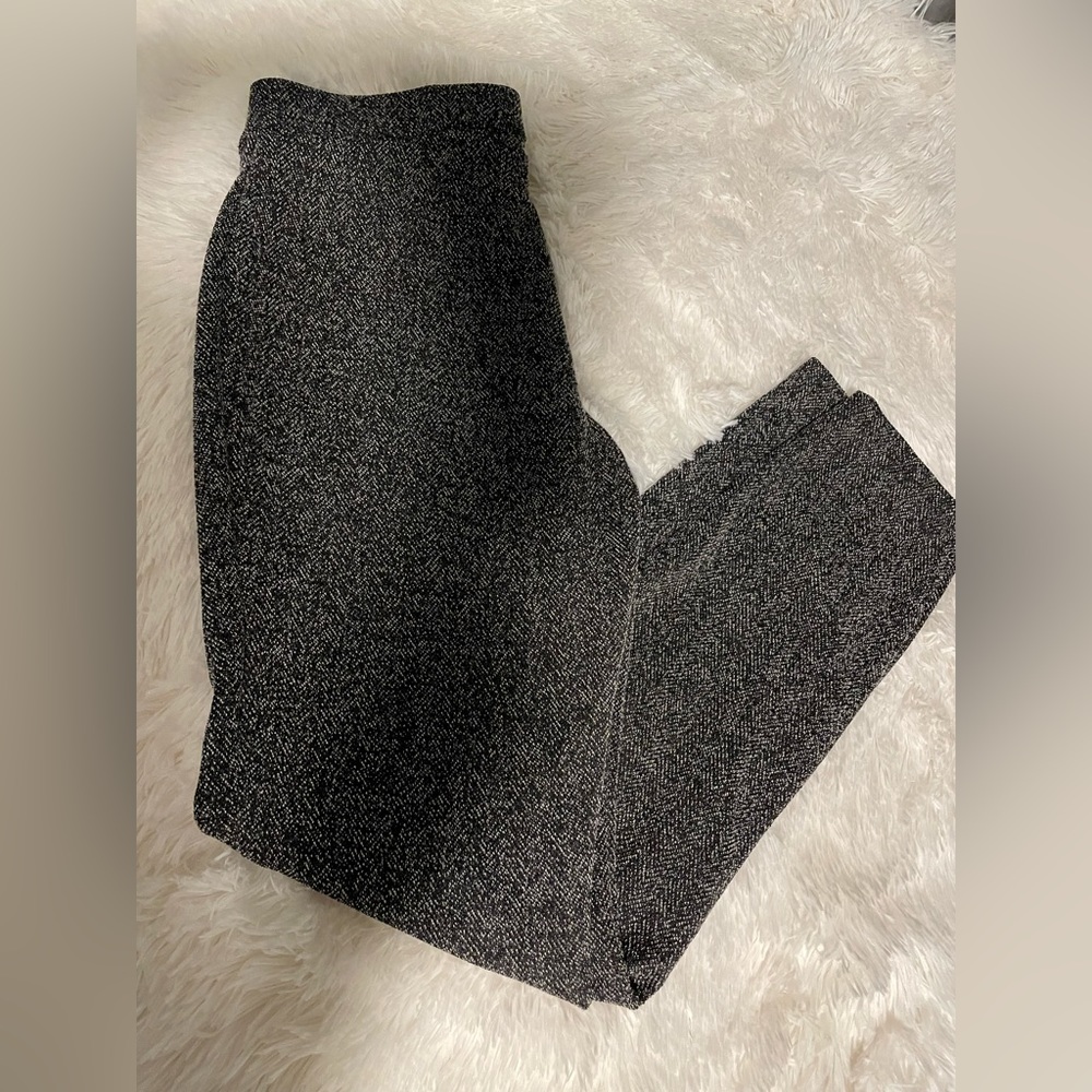 Max Studio Legging - Picture 2 of 3